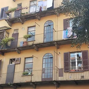 Mirella's Sweet -navigli Milán